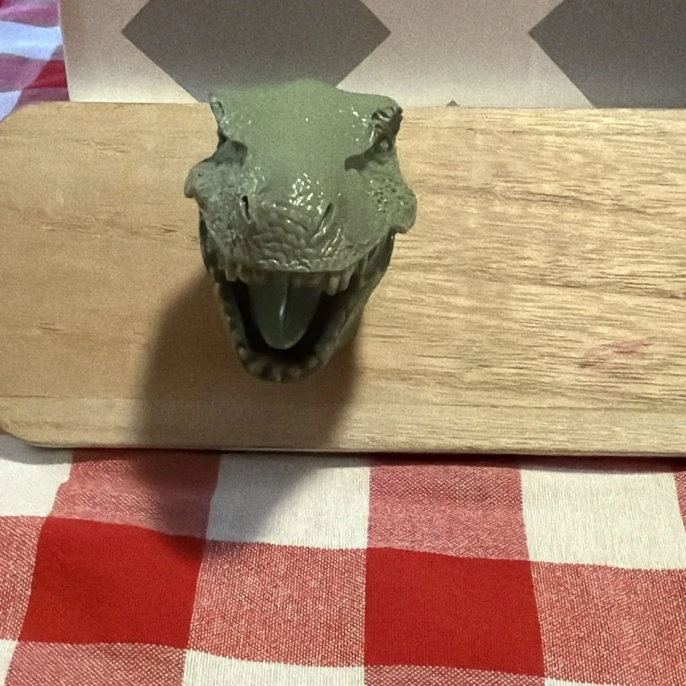 Target Dinosaur Wall Mounted Wood Coat Rack Panel 3 Animal Head Hooks 0970443362